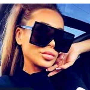 Sunglasses 🕶 square